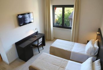 Hotel, Albergo Cantiani