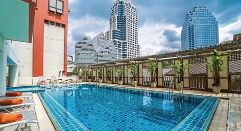 Bandara Suites Silom