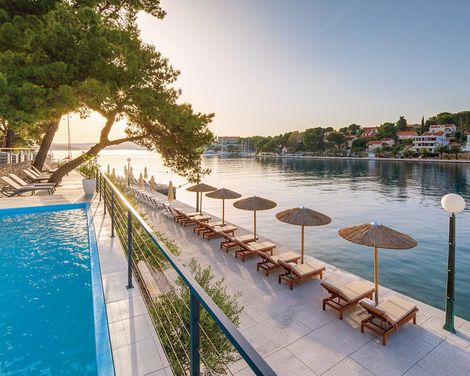 Hotel Milna Osam-1