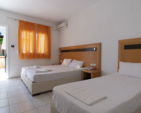 Hotel Olympia-0
