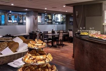 Hotel, First Hotel Millennium