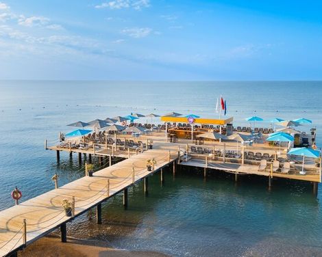 Nirvana Cosmopolitan-0