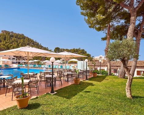 Universal Aparthotel Don Camilo-4