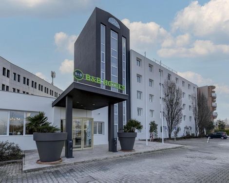 B&B HOTEL Quarto D'Altino-1
