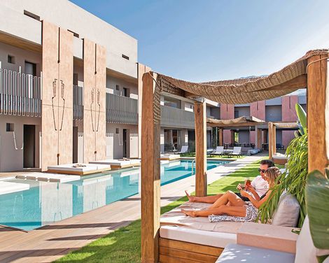 Pilot Amphora Boutique Hotel-4