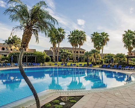 Lantana Resort Hotel & Apartments-4