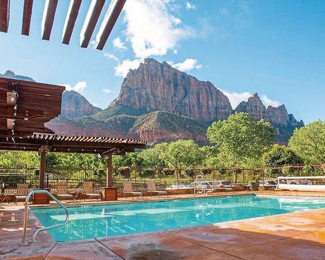 Cable Mountain Lodge-1