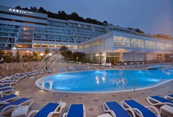 Hotel, Hedera Hotel