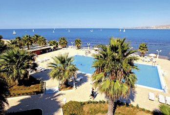 Dioscuri Bay Palace