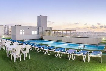 Hotel, TJ Boutique