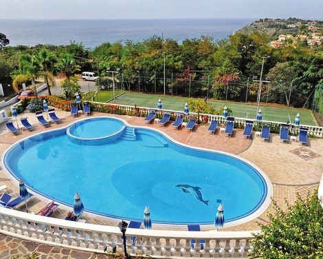 Hotel Villaggio Pineta Petto Bianco-1