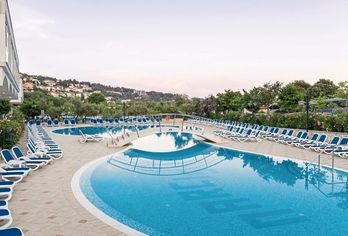 Hotel, Hotel Narcis