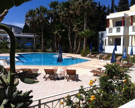 Olga's Paradise Hotel Apartments-1