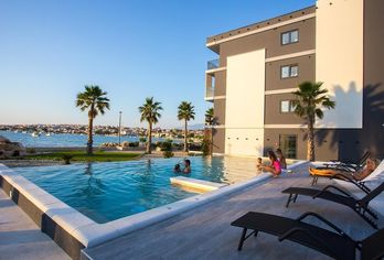 Hotel, Liberty Plaza