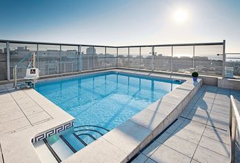 Hotel, Hotel ILUNION Barcelona