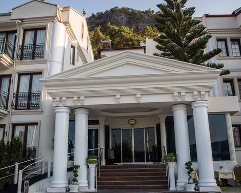 Grand Ata Park Hotel-1