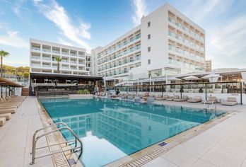 Napa Mermaid Hotel & Suites