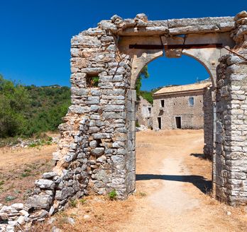 Bergdorf Palea Perothea