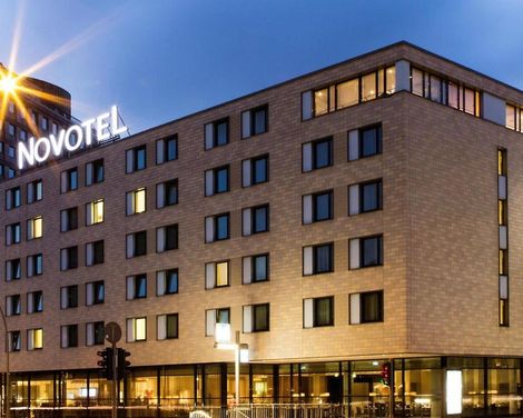 Novotel Hamburg City Alster-0