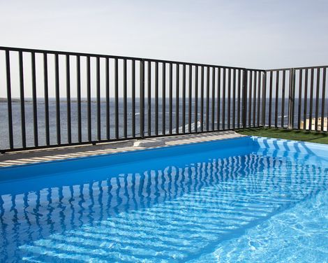 Relax Inn Hotel-1