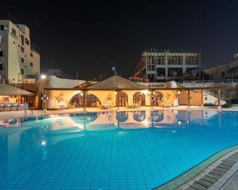 Aracan Eatabe Luxor Hotel-1