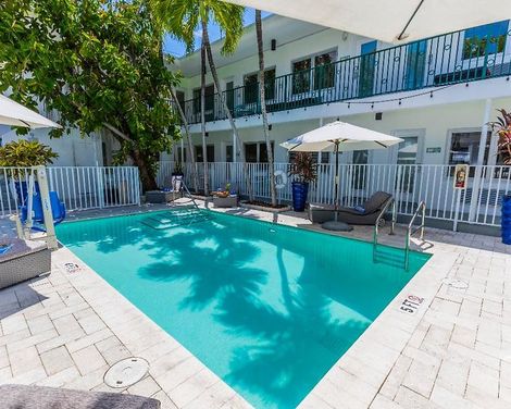 Seaside All Suites Hotel-2