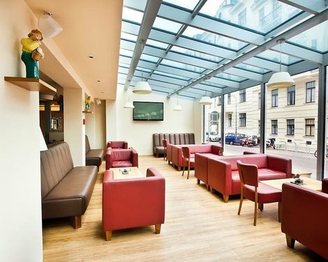 Hotel & Palais Strudlhof-2