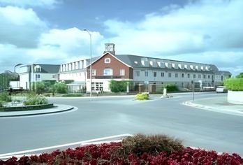 Carrigaline Court