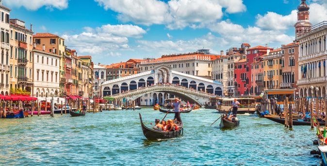 Wasserstraße in Venedig