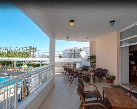 Cleopatra Kris Mari-3