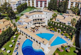 Hotel, Clube VilaRosa