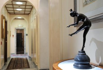 Hotel, Hotel Farnese