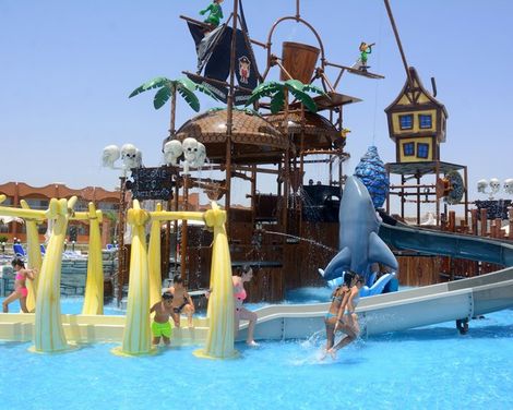 Three Corners Happy Life Beach Resort-3