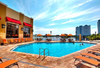 Hotel, Ramada Plaza by Wyndham Orlando Resort & Suites International Drive