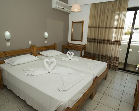 Hotel International-0