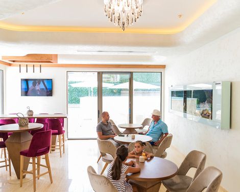 Hotel Kadmo by Aycon-3