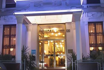 Hotel, Hotel Mayorca