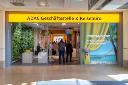 ADAC Reisebüro Aussenansicht