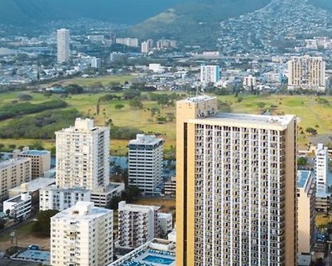 Hilton Waikiki Beach-4