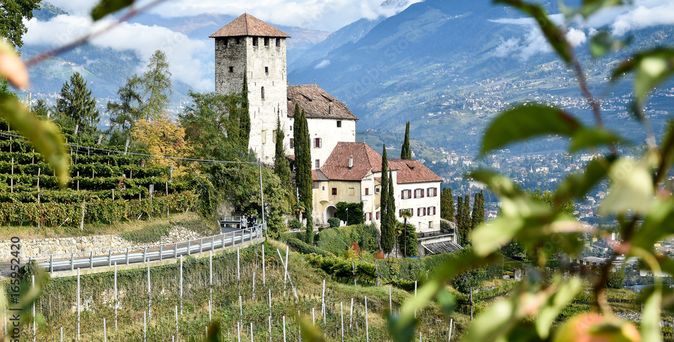 südtirol gebäude