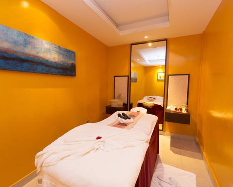 Holiday Inn Abu Dhabi-4