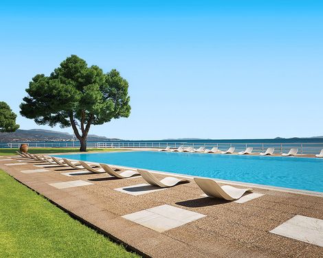 Kalamaki Beach Resort-2