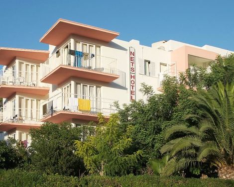 Houm Nets Hotel-1