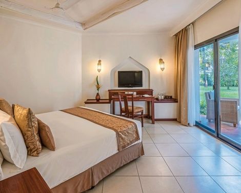 Sea Cliff Resort & Spa-4