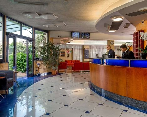 Best Western Blu Hotel Roma-4