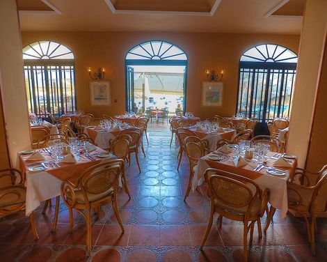 Saint Patrick's Hotel-4