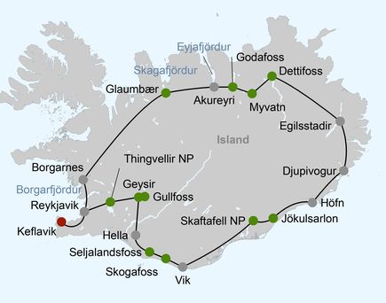 Eine schematische Karte von Island, die eine Reiseroute und wichtige Orte zeigt.