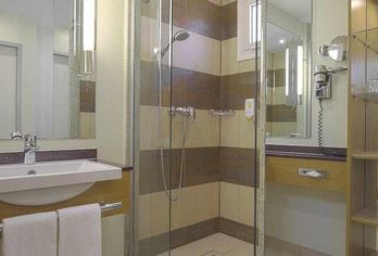 ROBINSON Esquinzo Playa