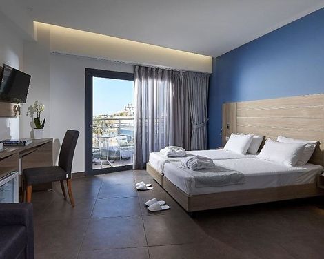 Pollis Hotel-4