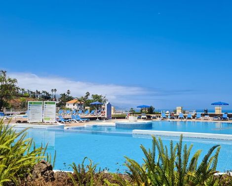 Coral La Quinta Park Suites-4